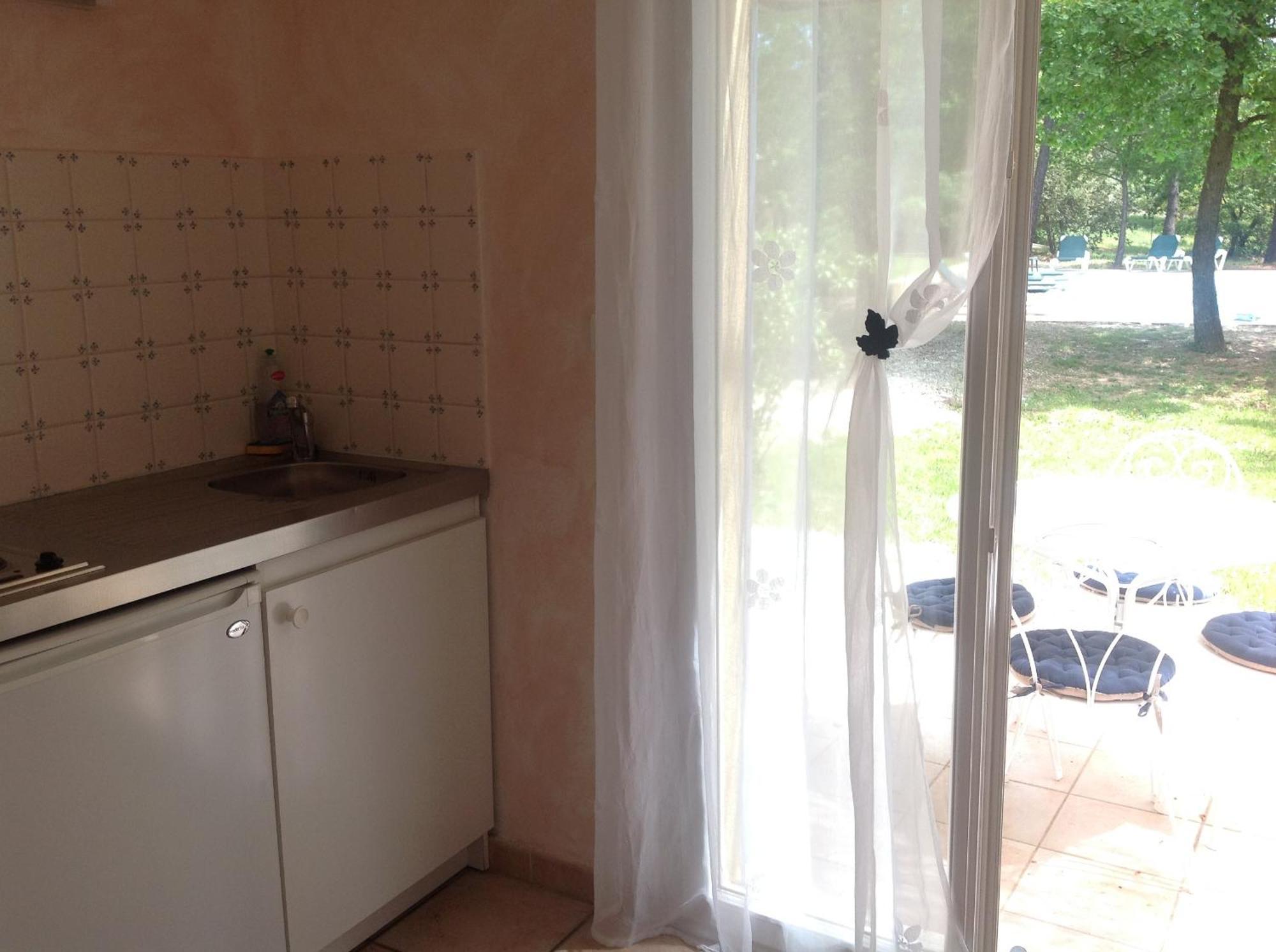 Le Clos des Cigales Roussillon en Isere Habitación foto