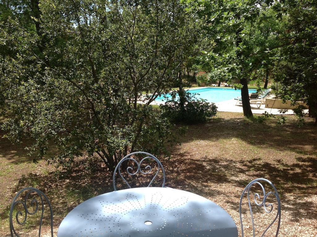 Le Clos des Cigales Roussillon en Isere Habitación foto